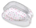 Kokon niemowlęcy dwustronny kojec otulacz Premium BOBONO- gwiazdy różowo-szare/szary