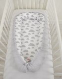 Kokon niemowlęcy dwustronny kojec otulacz Premium BOBONO- chmurki szare/szary